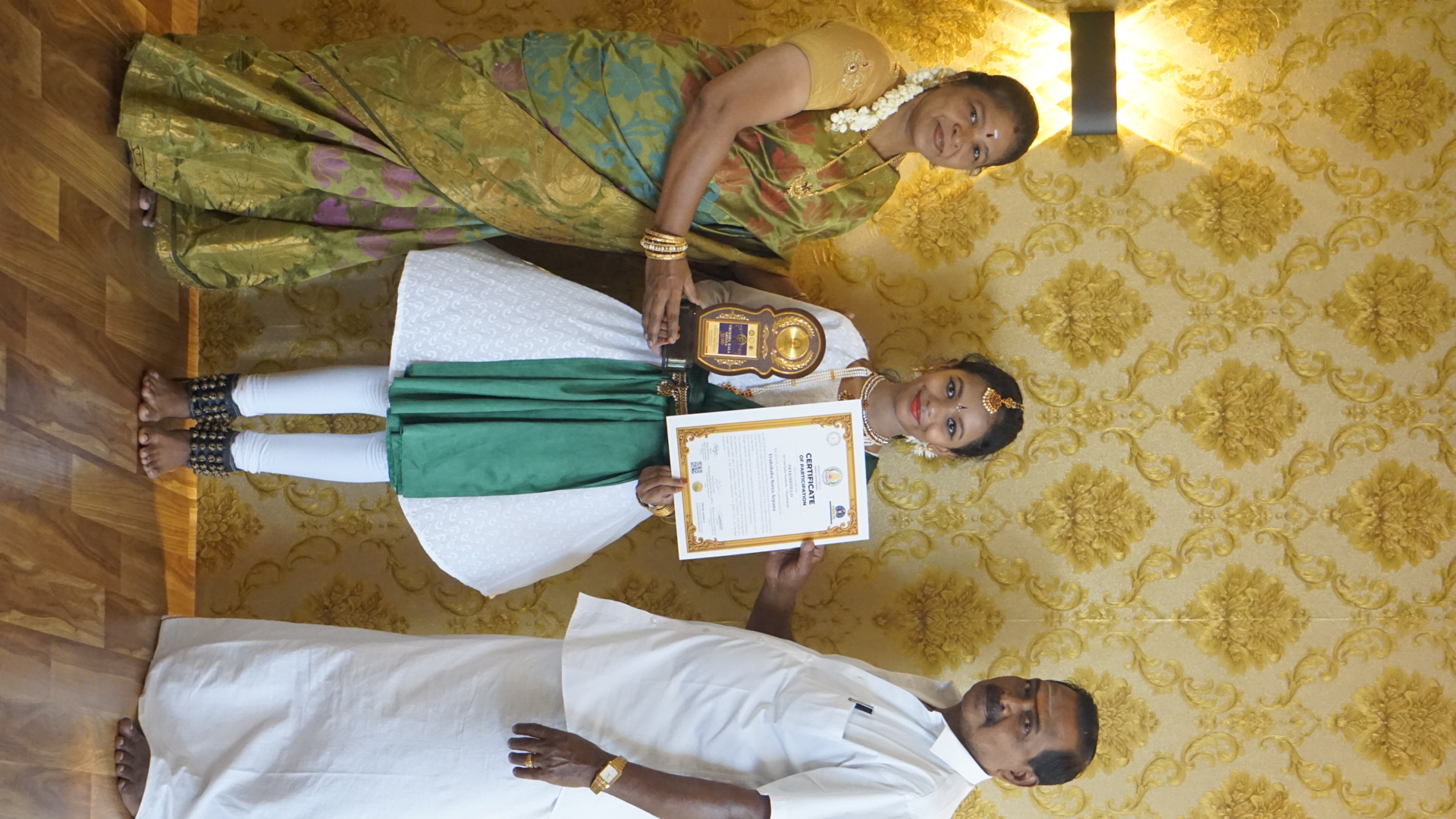 Bharatanatyam Abhinaya facial expressions and hand gestures