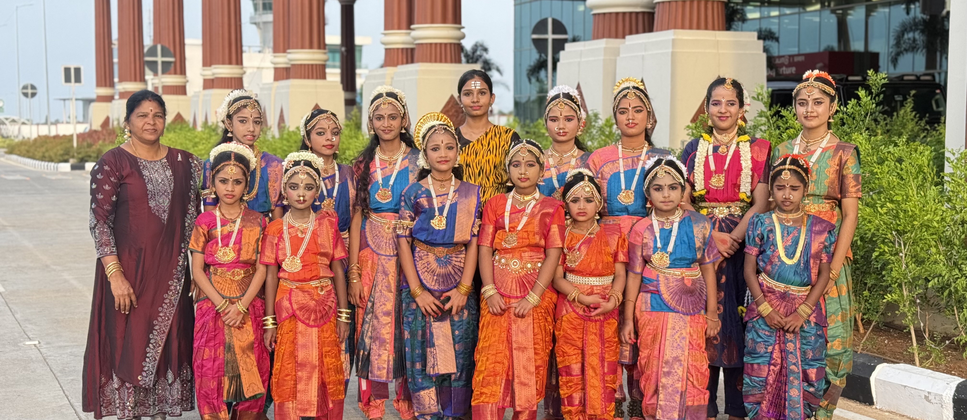 Bharatanatyam festival dance performance Tamil Nadu